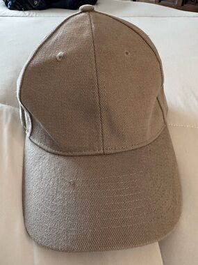 Timeless Men's Baseball Cap in Tan